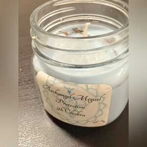 Archangel Miguel 5th Chakra scented Candle with a crystal stone- Light Blue